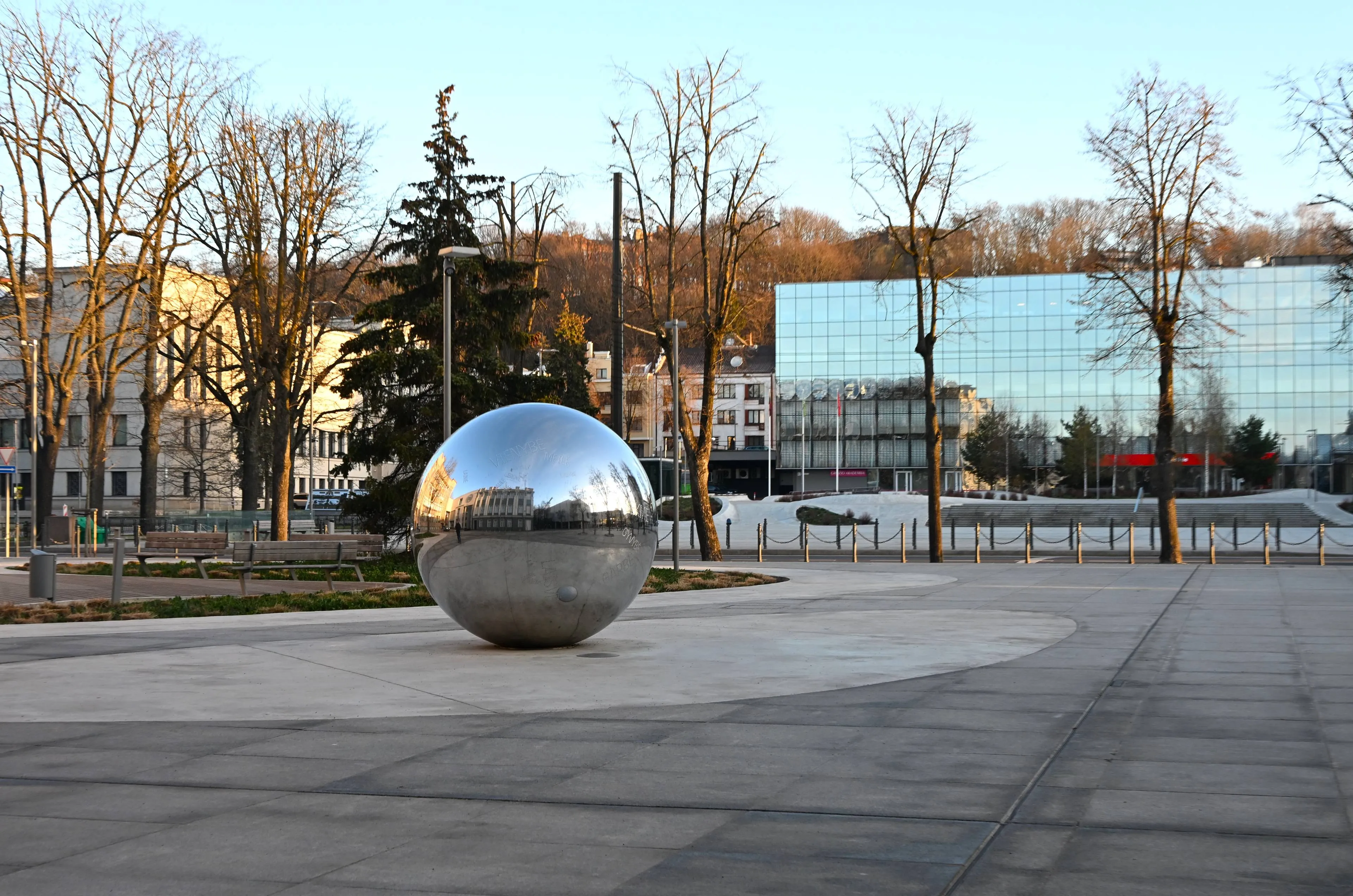 Skulptūra „TAŠKAS“ 2024 m. / Organizatorių nuotr.