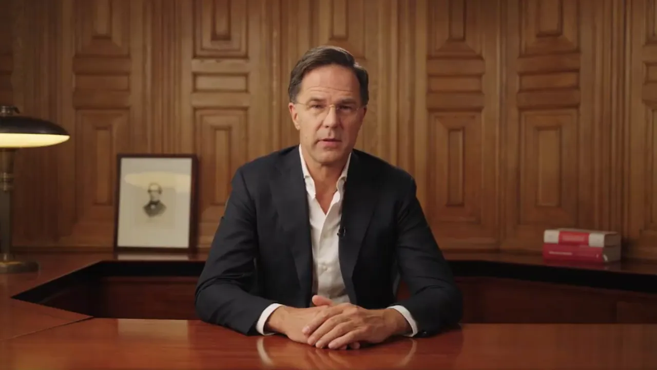 Mark Rutte neemt emotioneel afscheid op live-tv