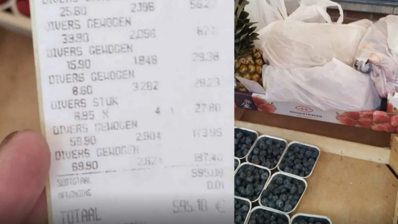 Marktkoopman licht bejaarde op: bijna 600 euro voor vier zakjes fruit