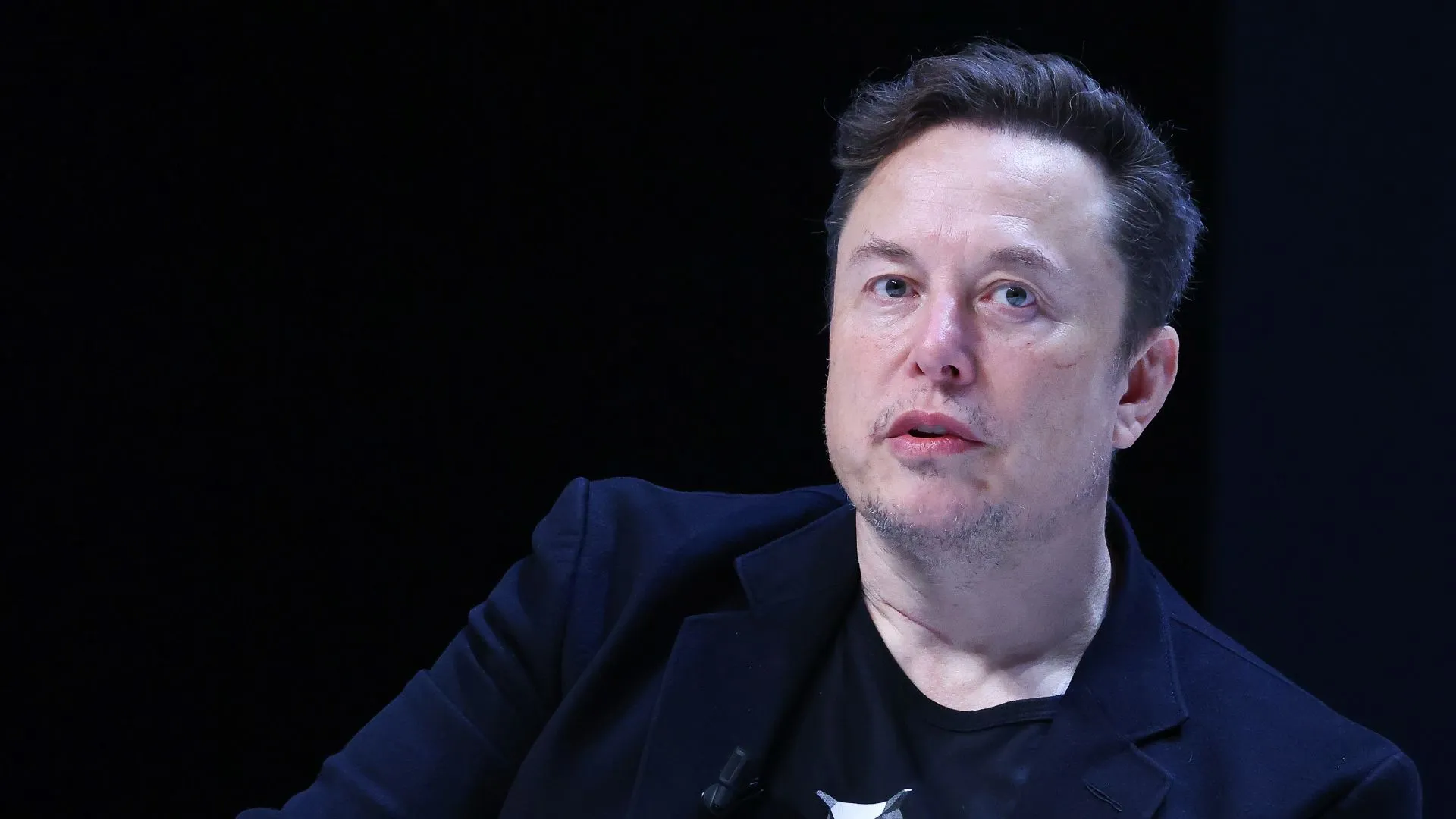 Elon Musk voelt zich 'bedrogen' over transgender transitie van zijn kind: 'Het is kwaadaardig'