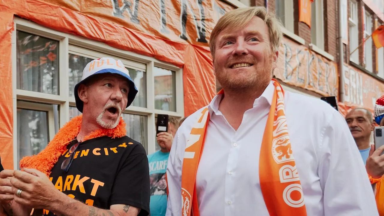 Troon in gevaar: Willem-Alexander dreigde te stoppen als koning