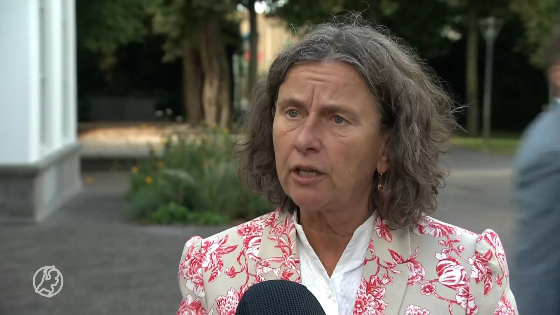 Minister Faber roept asielcrisis uit: 'Alles zit bomvol’