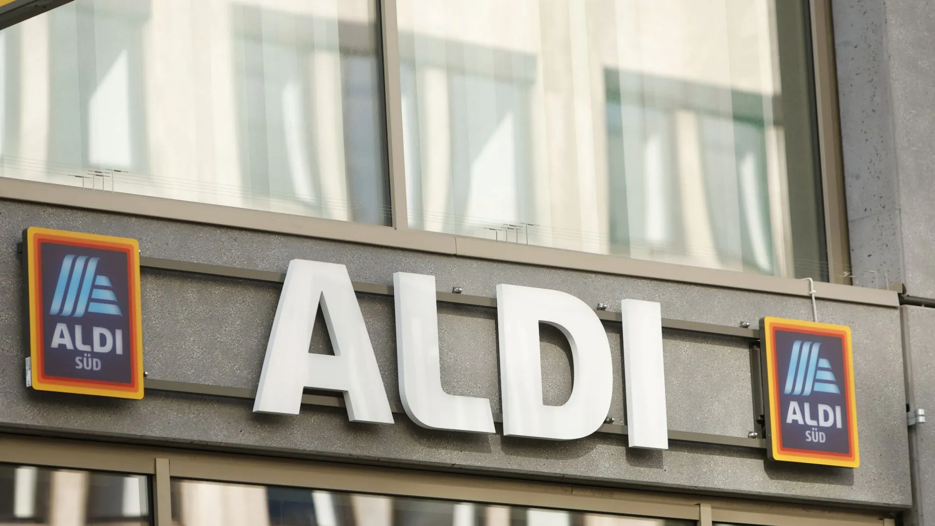 Aldi onder vuur wegens dumpen van goedkoop product