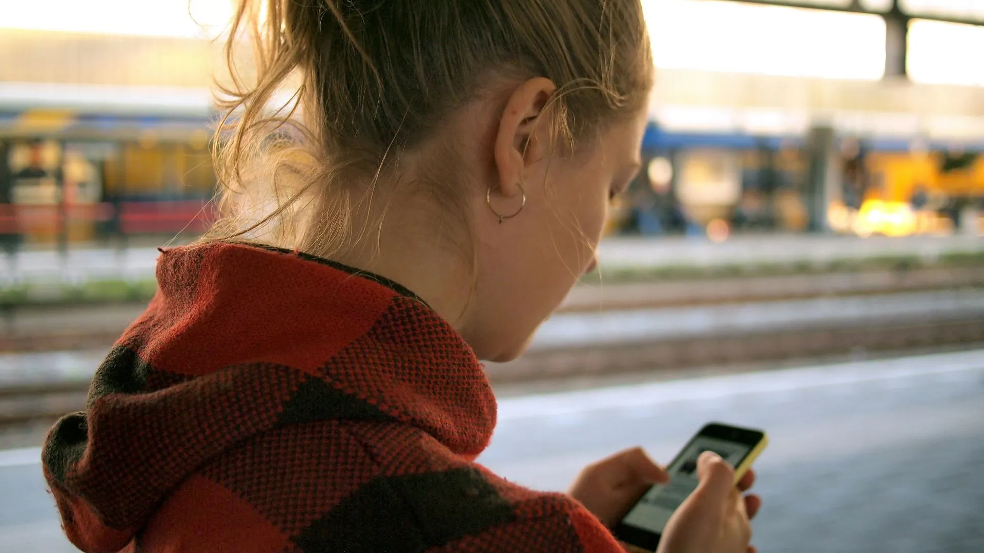 Instagram introduceert tieneraccounts waarbij ouders chats en schermtijd kunnen volgen