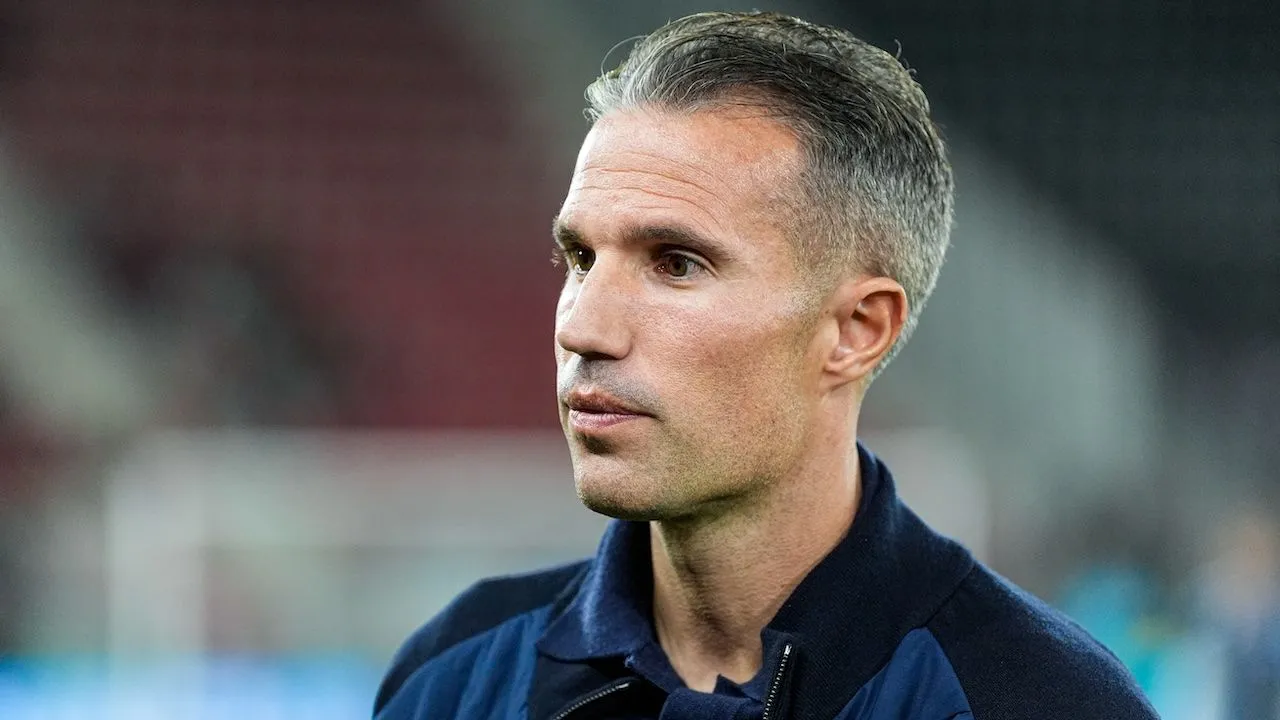 Robin van Persi komt met opvallende reactie na 9-1 nederlaag tegen AZ