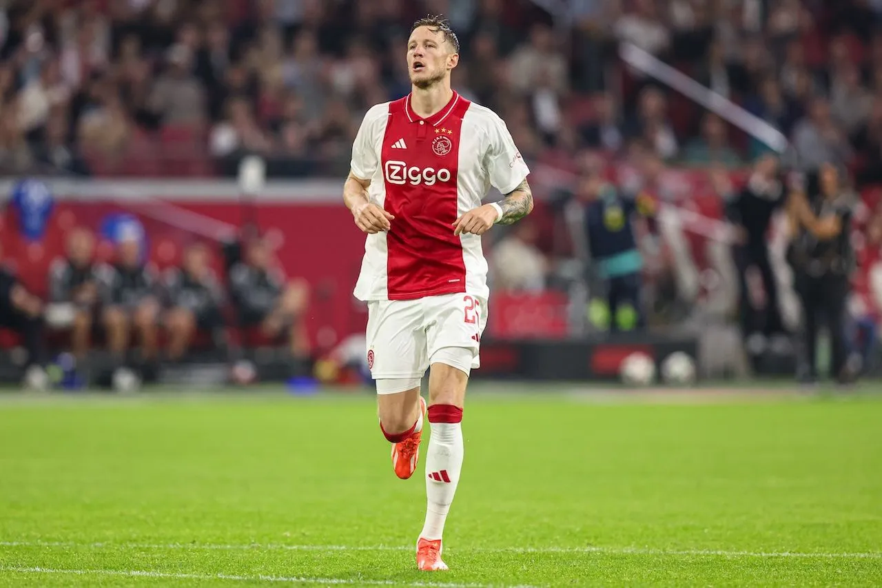 wout weghorst ajax