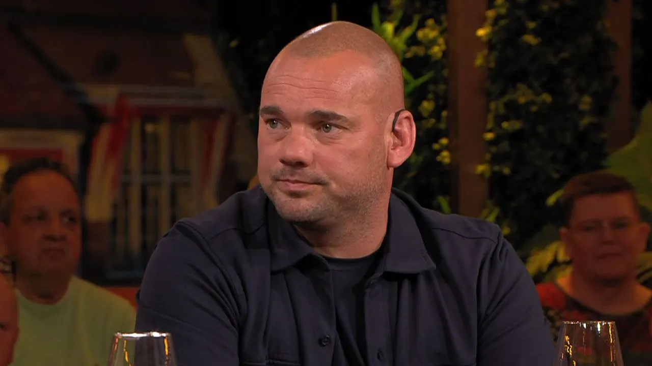 Wesley Sneijder haalt uit naar 'jankerd': 'Ik had elke wedstrijd ruzie met hem'