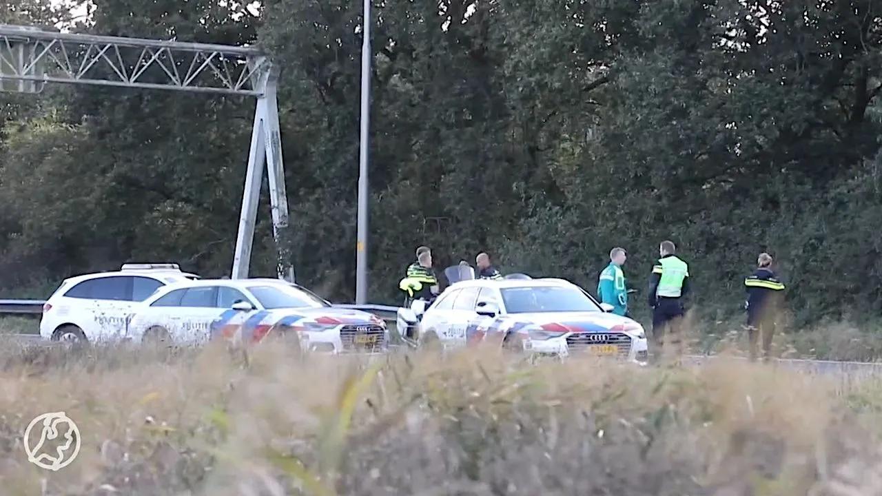motorrijder overleden bij zwaar ongeval op a50 richting groningen
