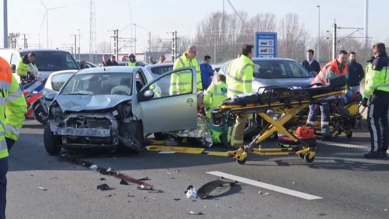 ongeluk a16