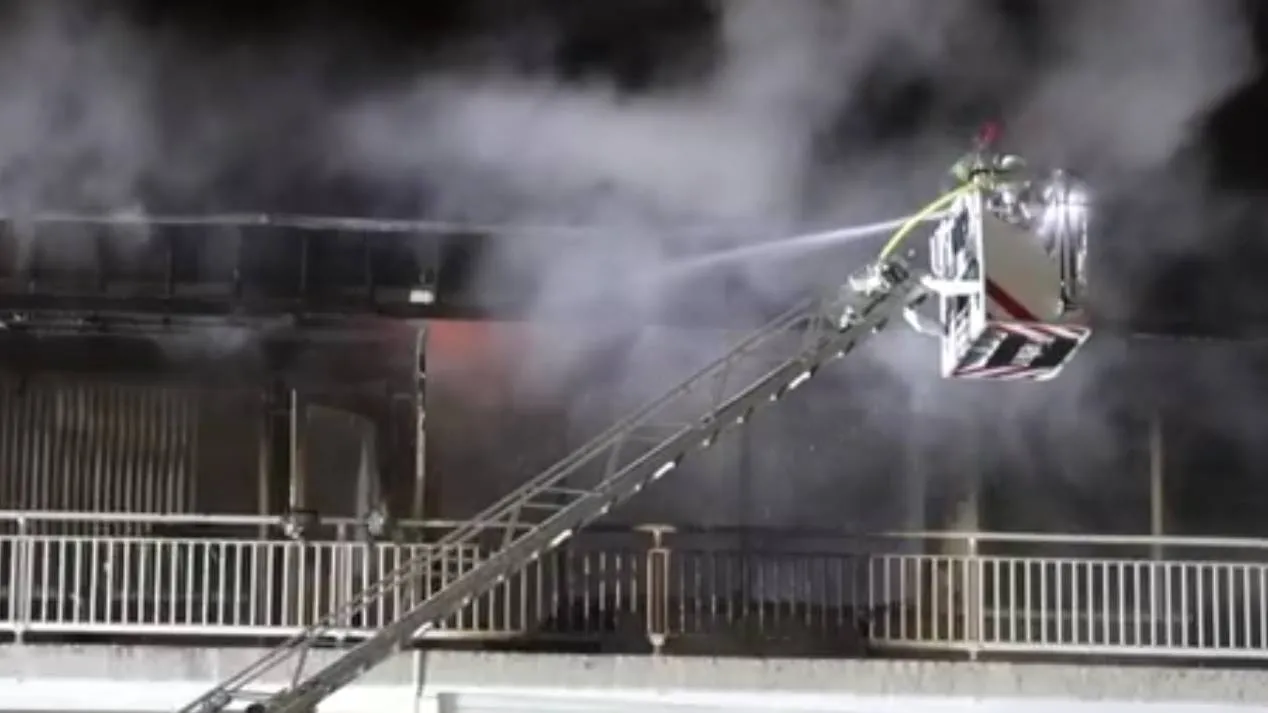 brand amsterdam nieuw west