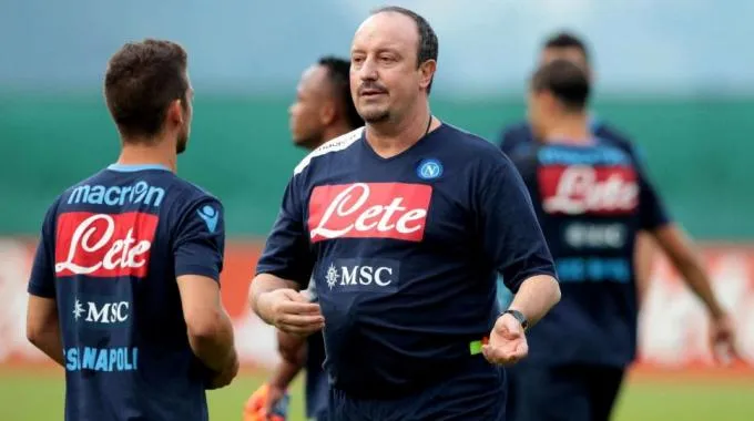 benitez allenamento napoli