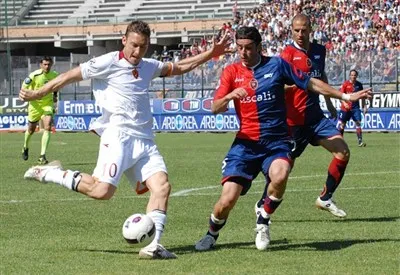 cagliari roma totti 1995