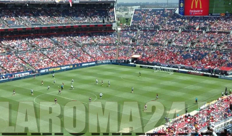 foto campo roma manchester