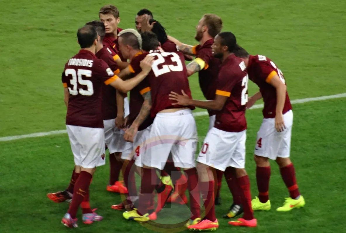 gruppo abbraccio roma fiore