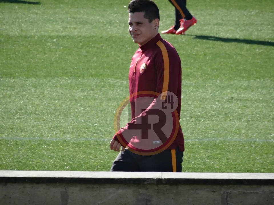 iturbe rifinitura feyenoord lr24