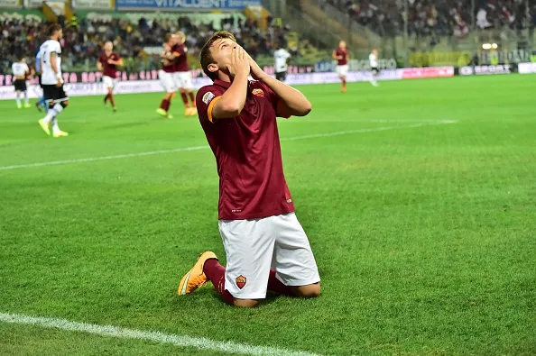 ljajic in ginocchio testa al cielo parma roma 250914