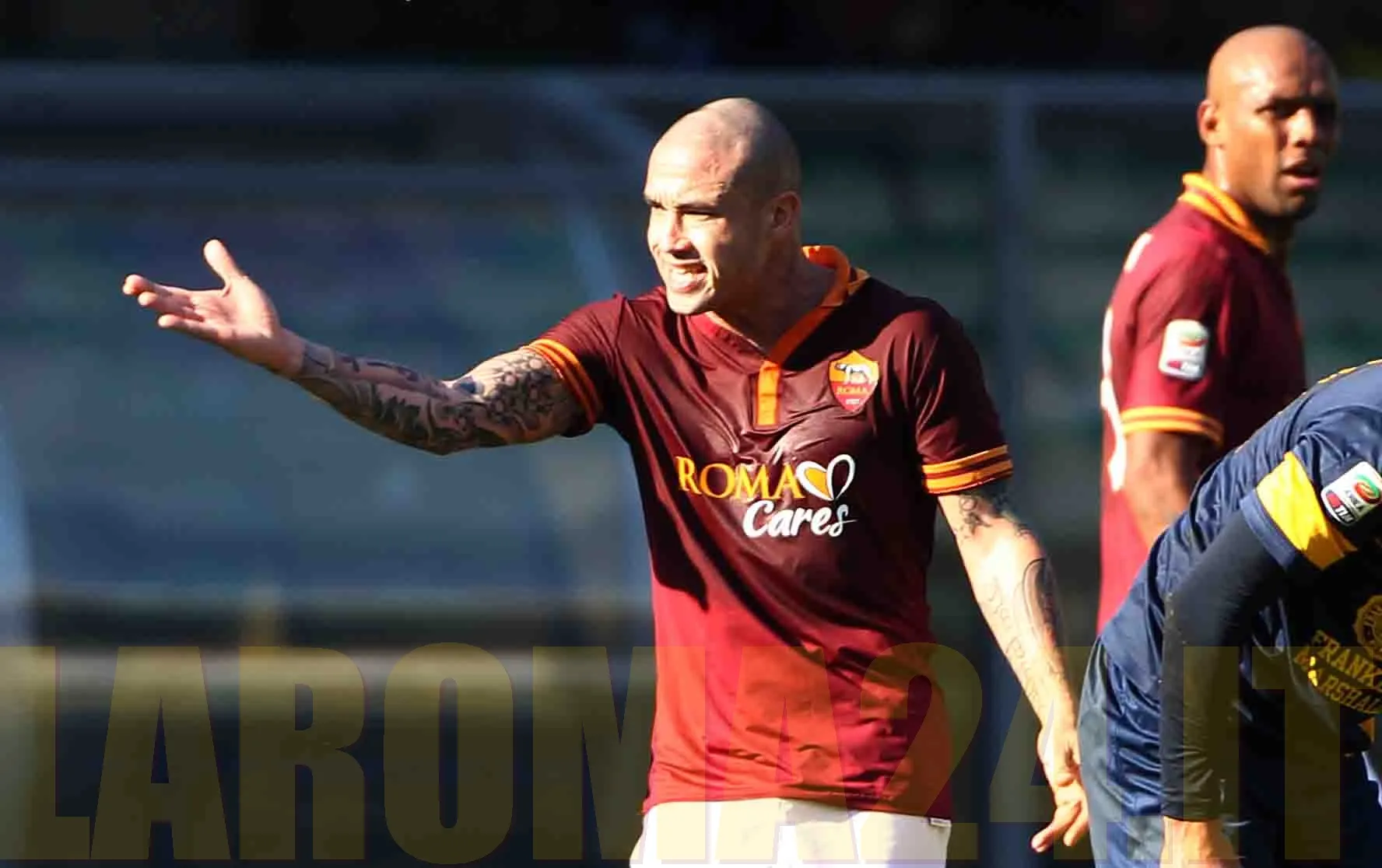 nainggolan mano aperta ottima mancini