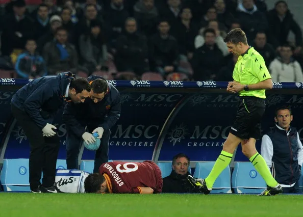 napoli roma strootman a terra