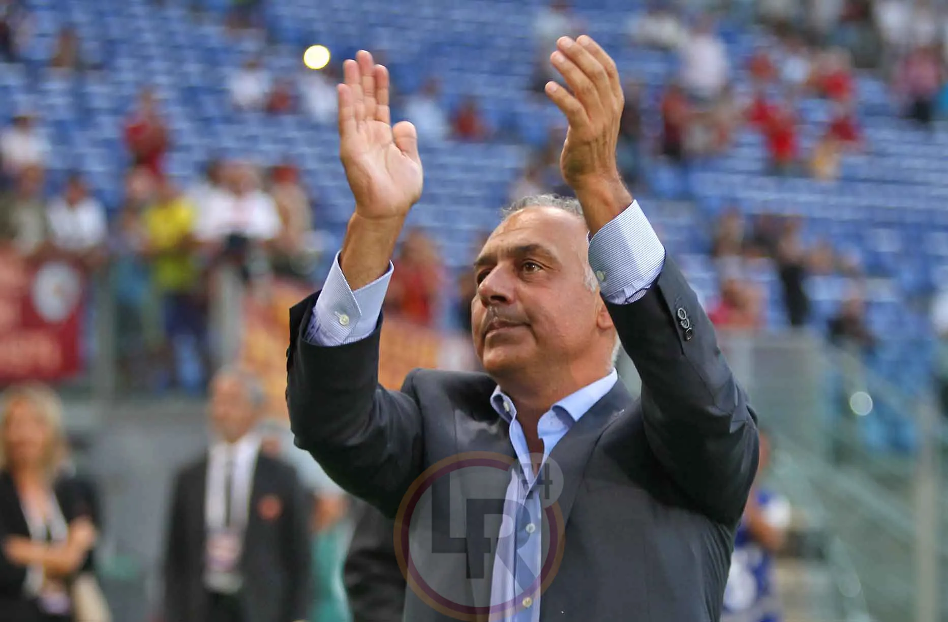 pallotta mezza figura applaude roma fiorentina 300814 mancini