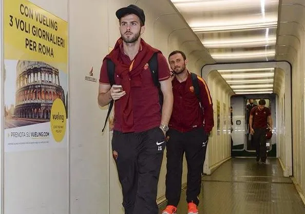 pjanic torosidis aereoporto genova
