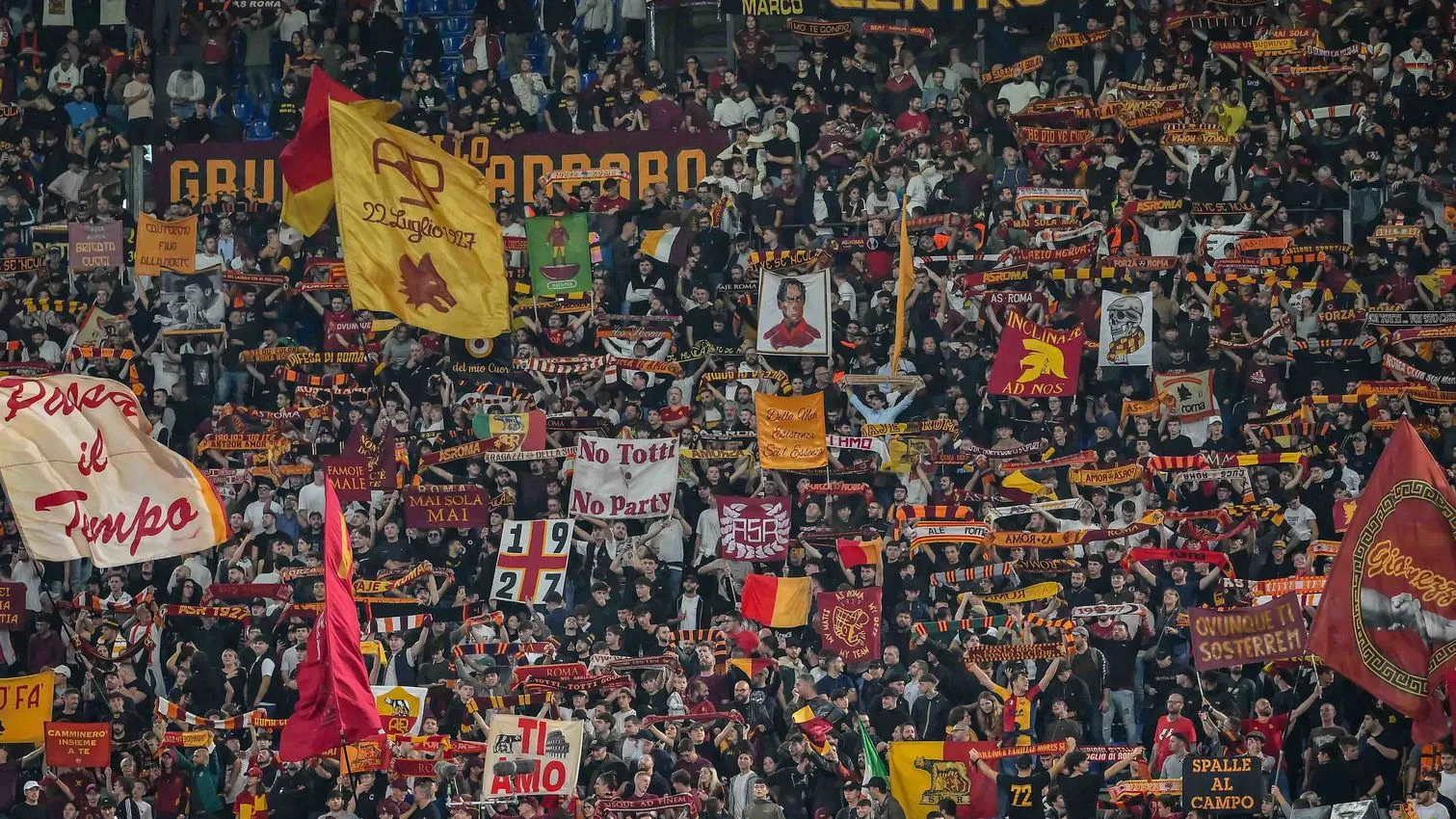 roma dinamo tifosi sciarpe 1