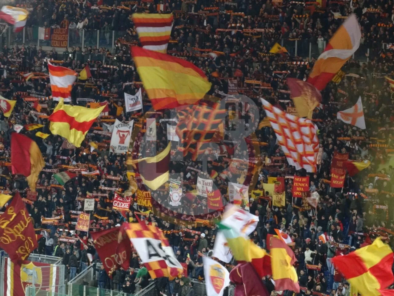 roma fiorentinca curva sud 18032015