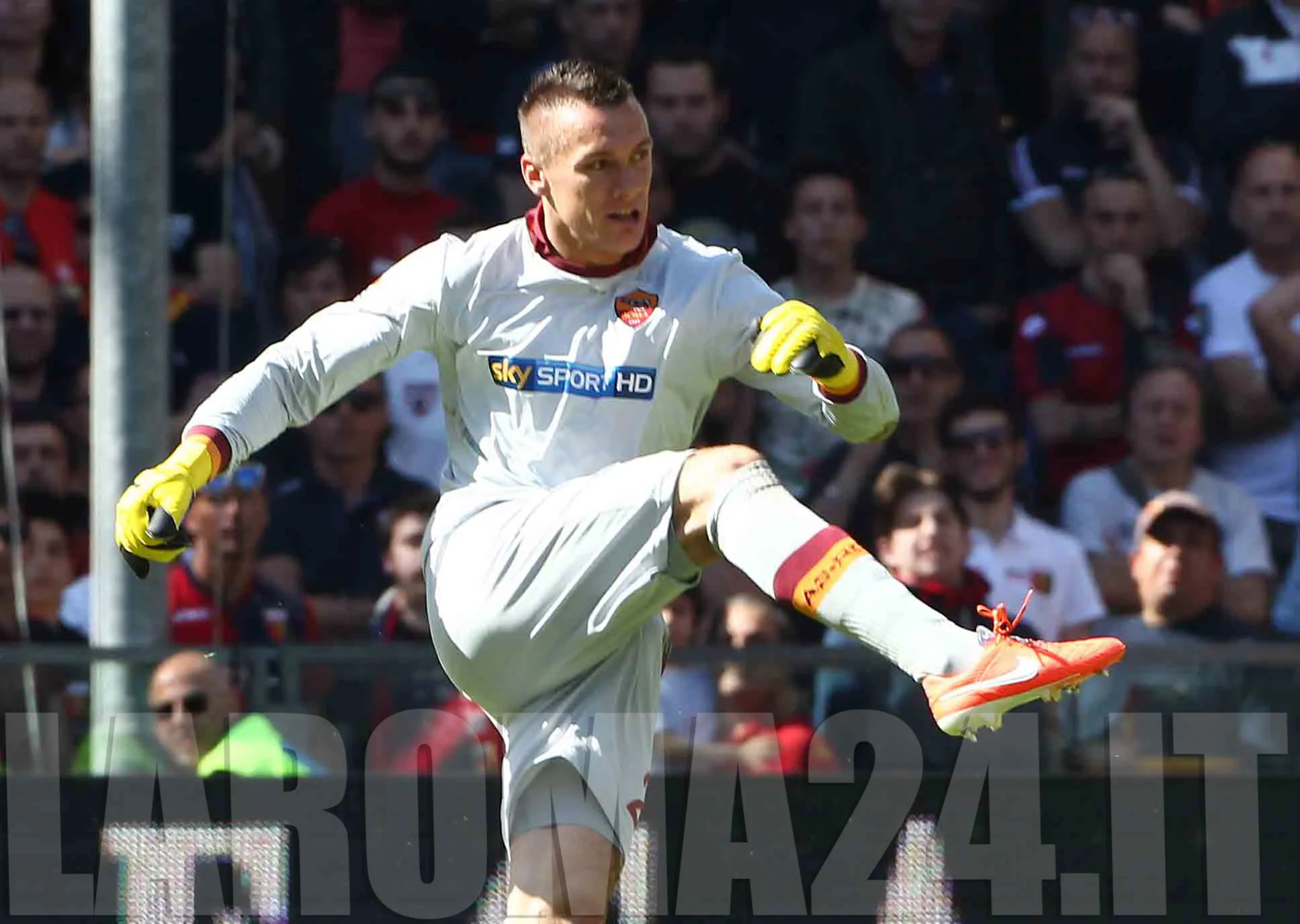 skorupski calcia rinvio genoa roma 180514 mancini buona