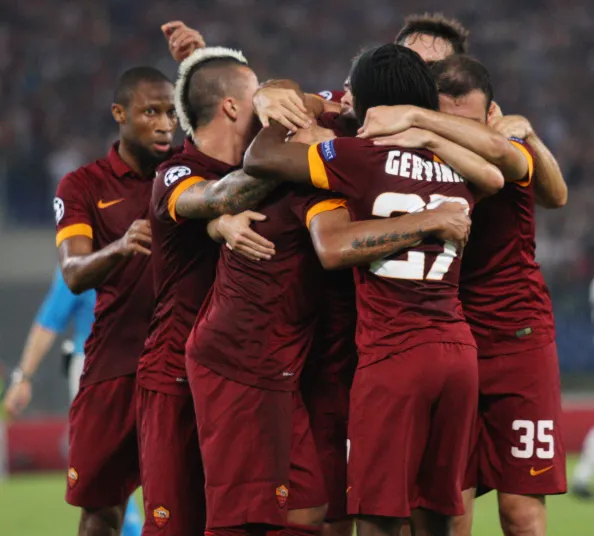 squadra festeggia roma cska 180914