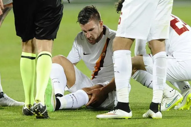 strootman a terra zoom fiore roma