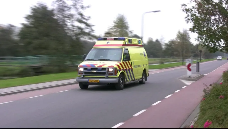 ambulance 915x518 1
