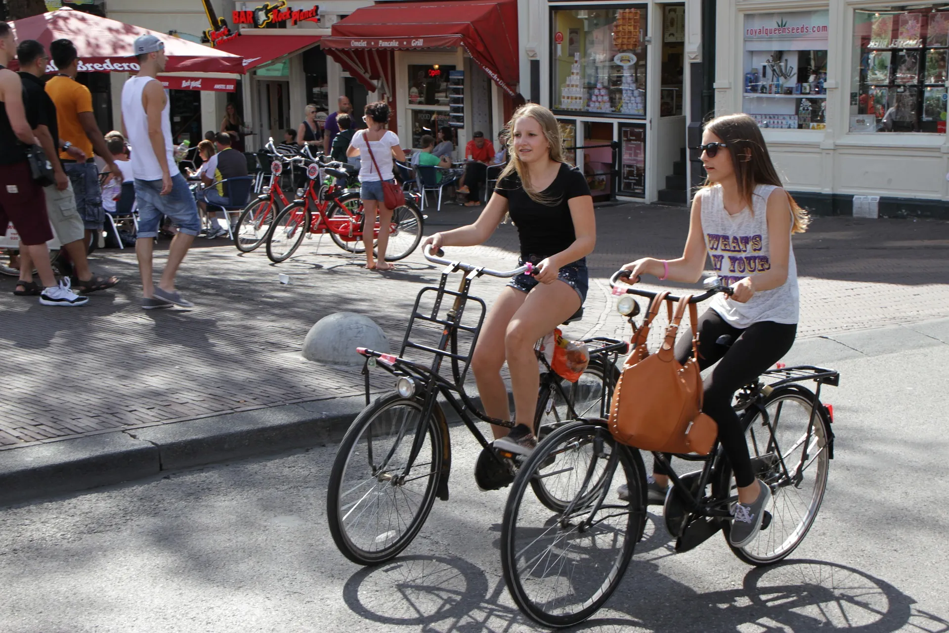 amsterdam 1203305 1920