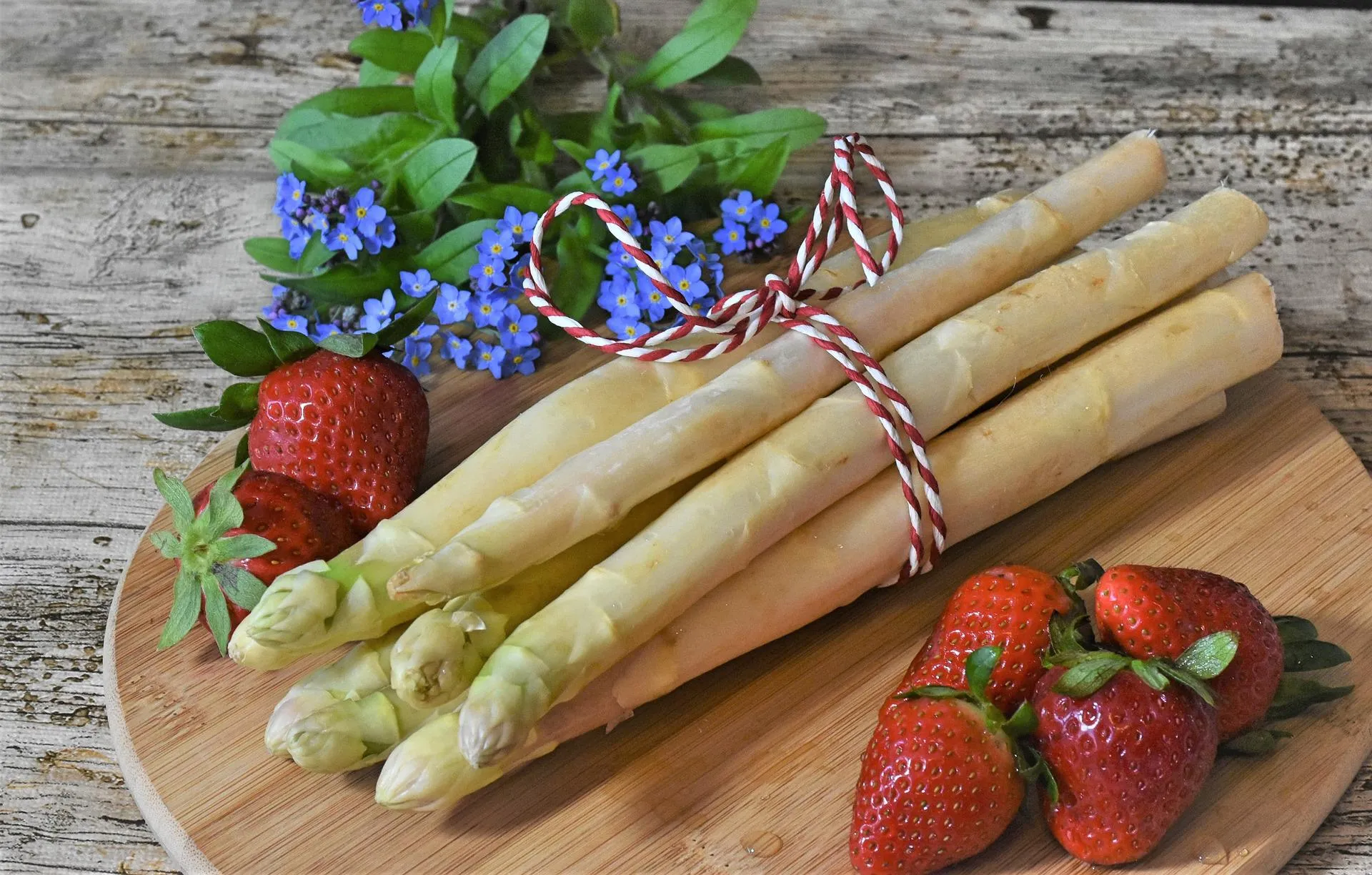 asparagus 4140312 1920
