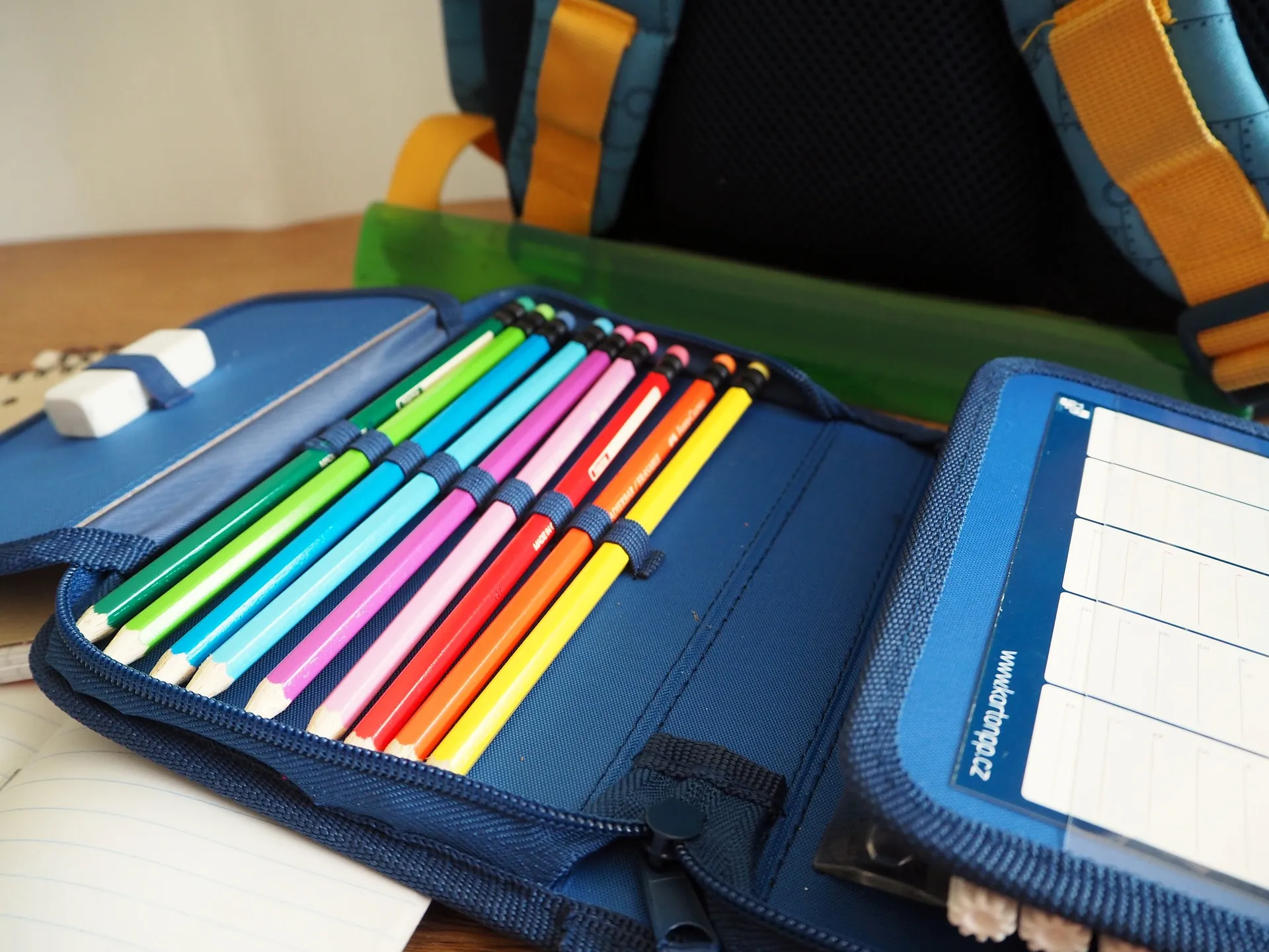 back to school 2680730 1920