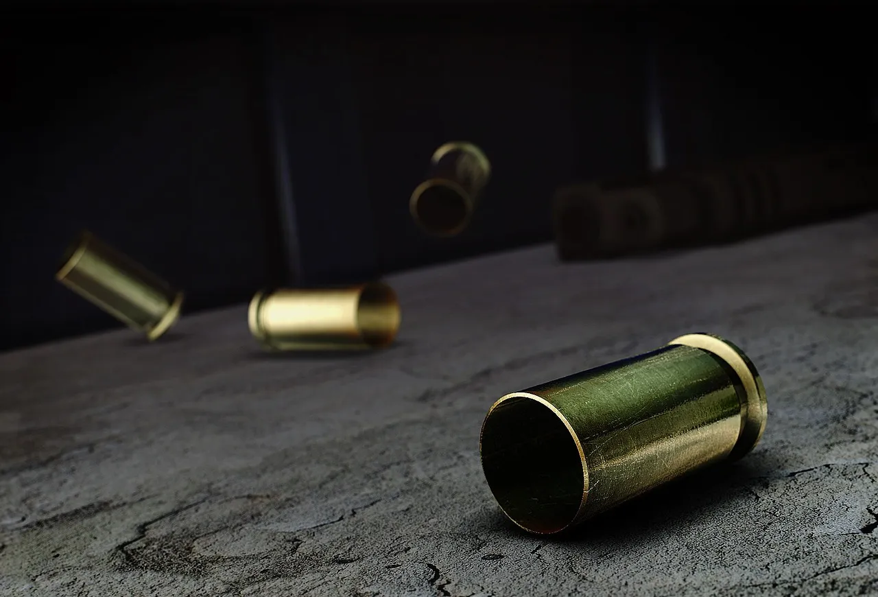 casings 818868 1280