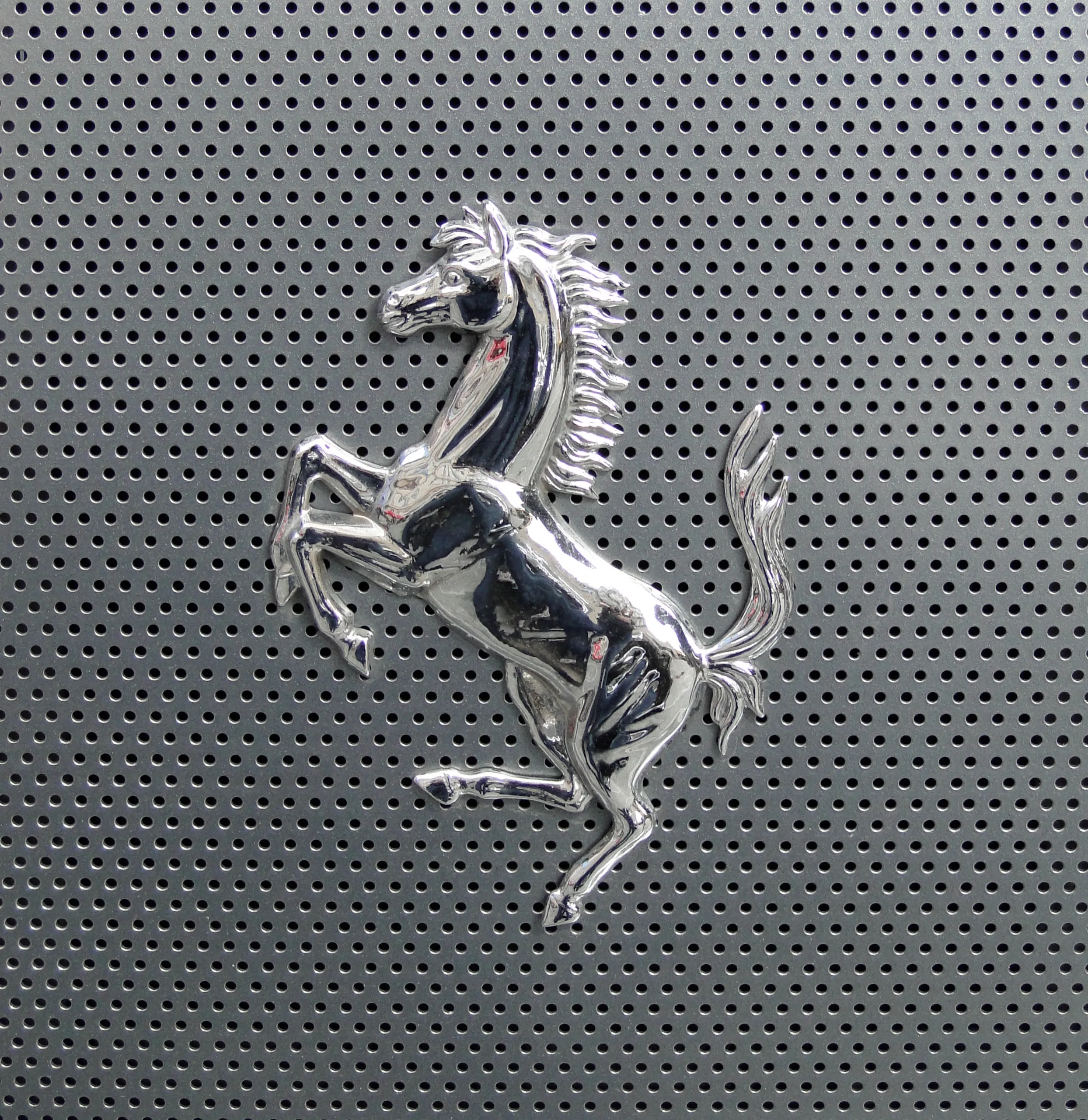 ferrari logo