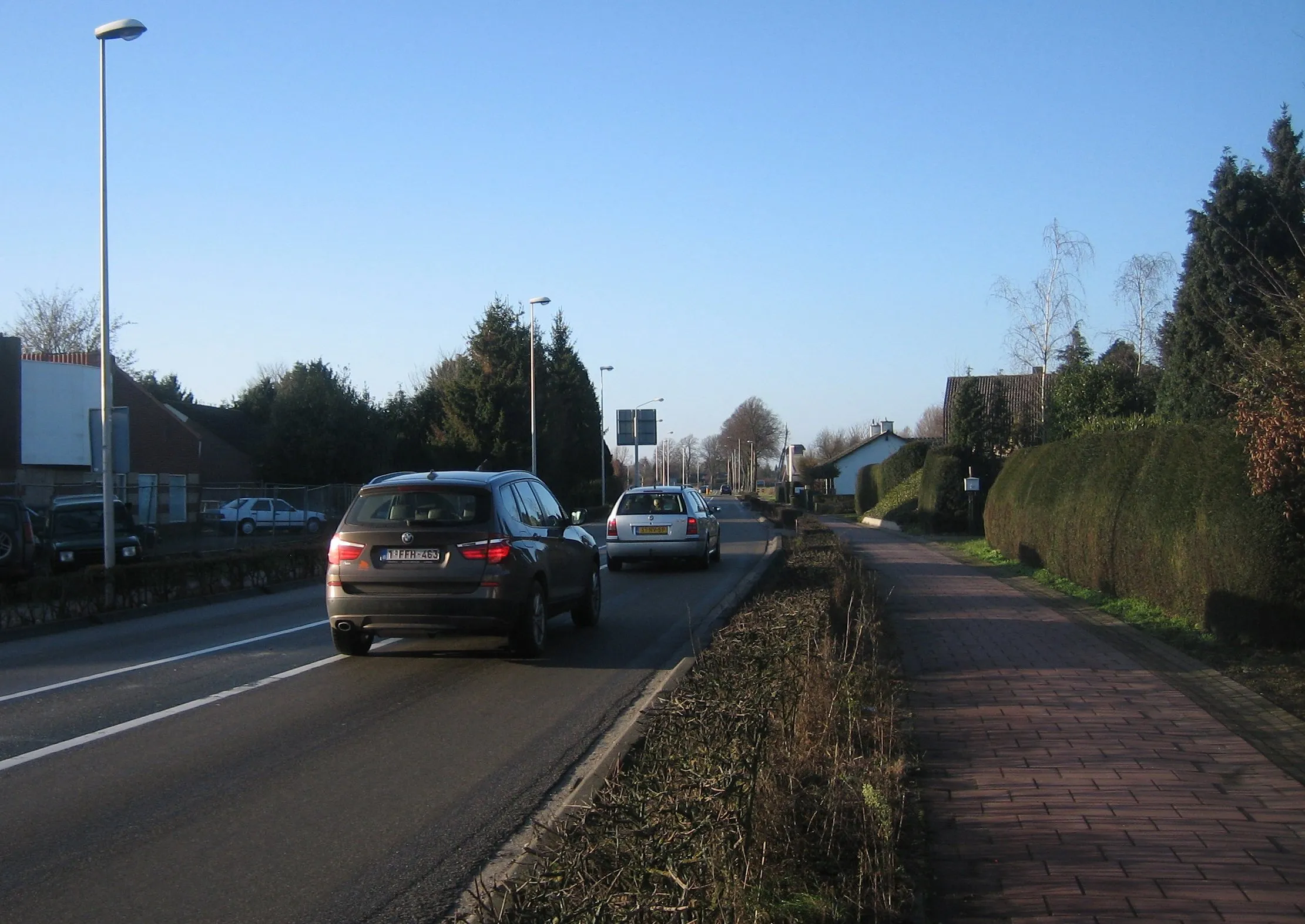 n280