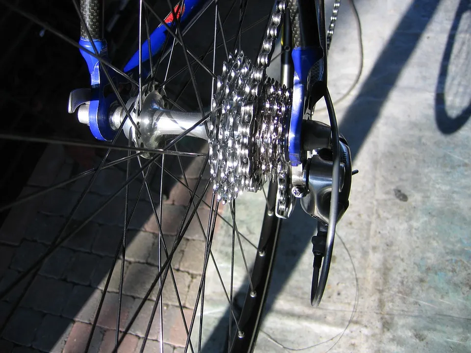 racing bike 1427296 960 720