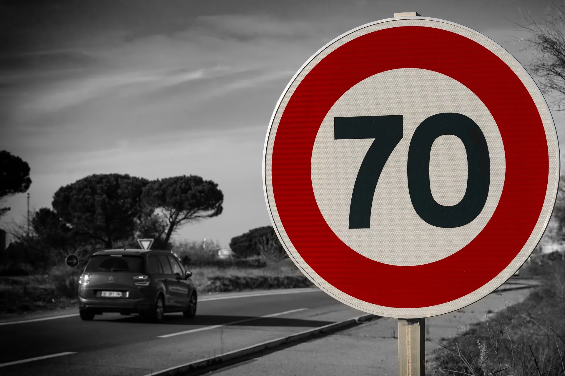 traffic sign 3008267 1920