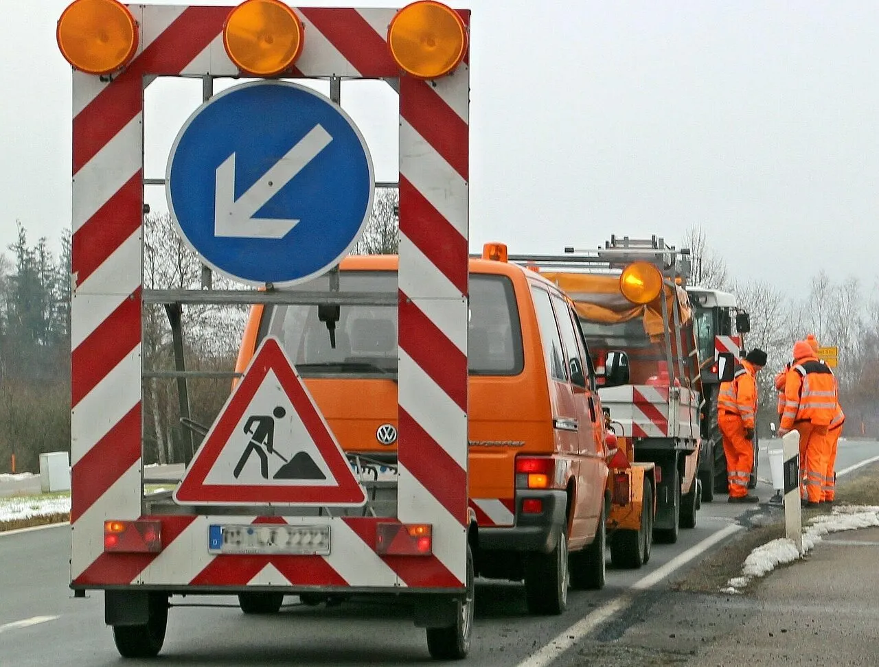 a15pixabayroad works 258057 1280 e1718018618983