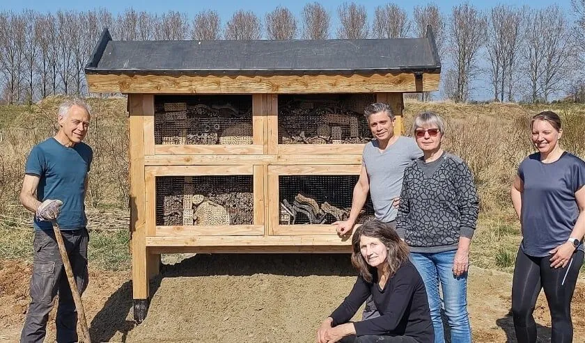bijenhotelst lingewaardnatuurlijk2495080f 0440 437f 836d ffc360812146 thumb840