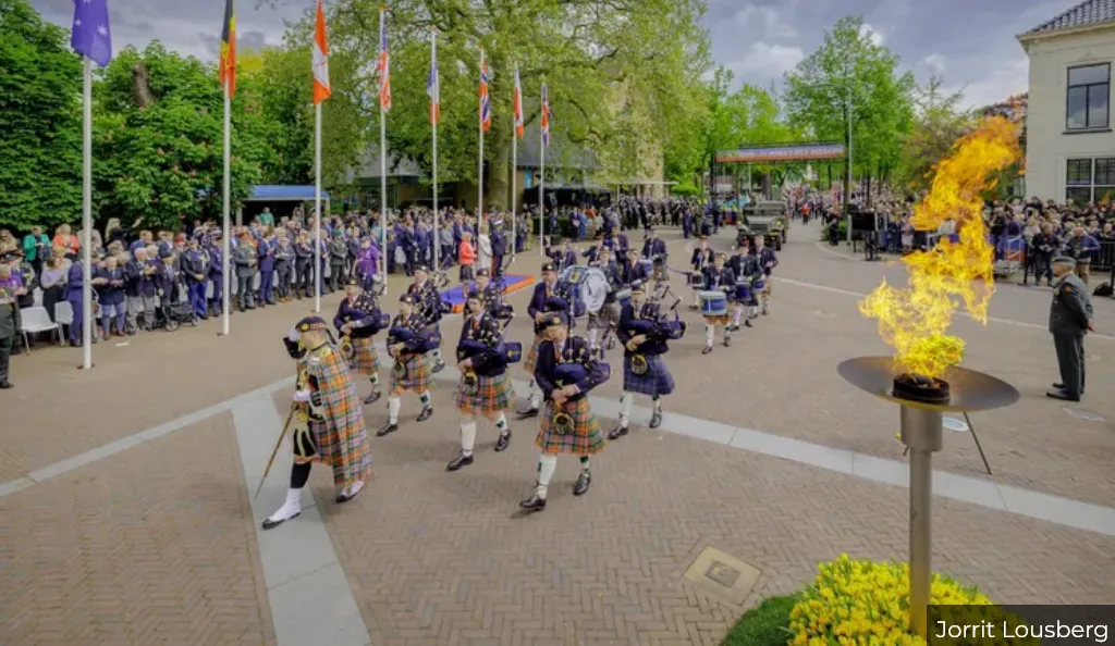 jorrit lousbergbevrijdingsvuurviering 5 mei in wageningen start met bevrijdingsvuur