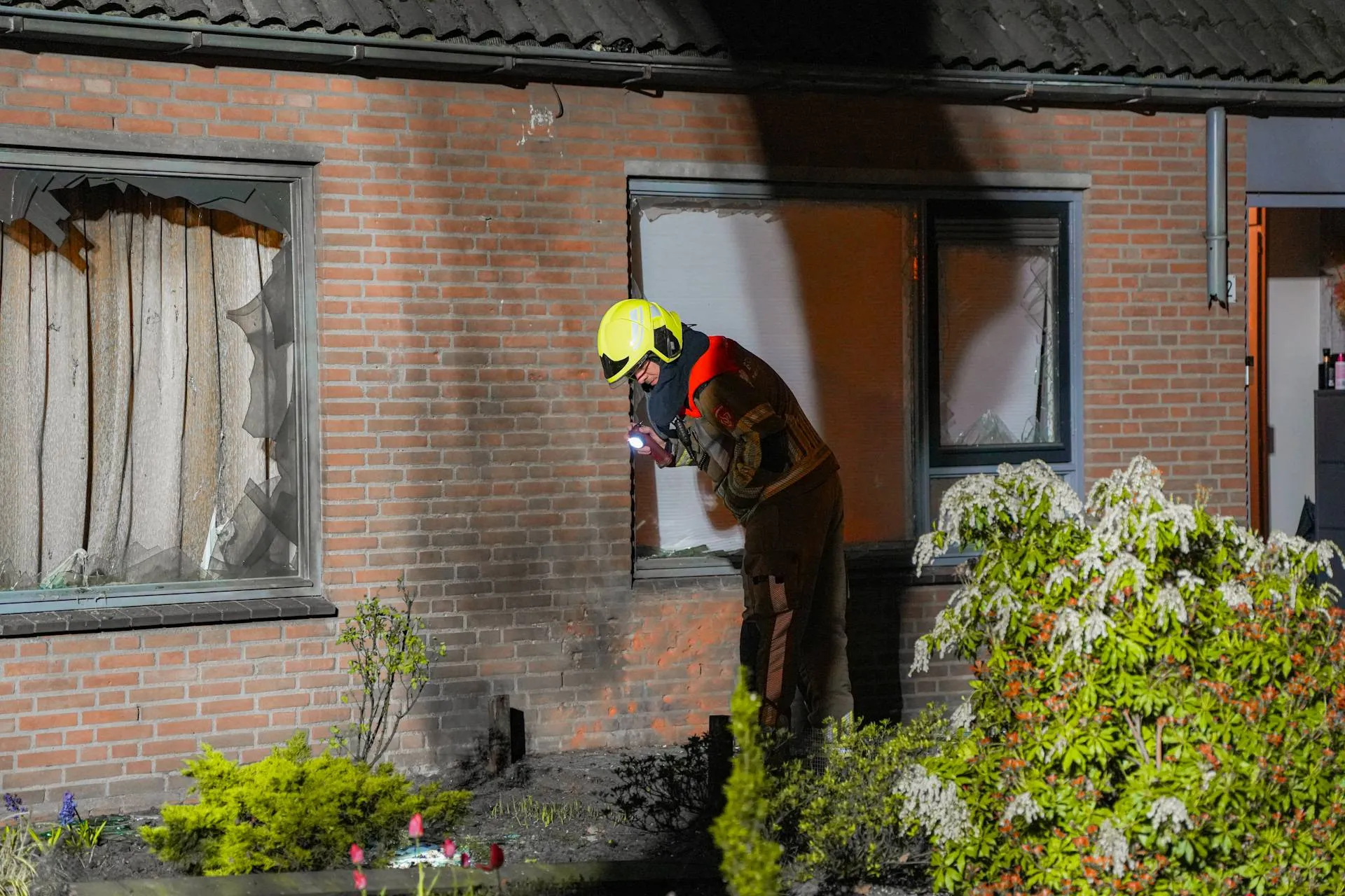 De Moer opgeschrikt door zware explosie bij drie huizen