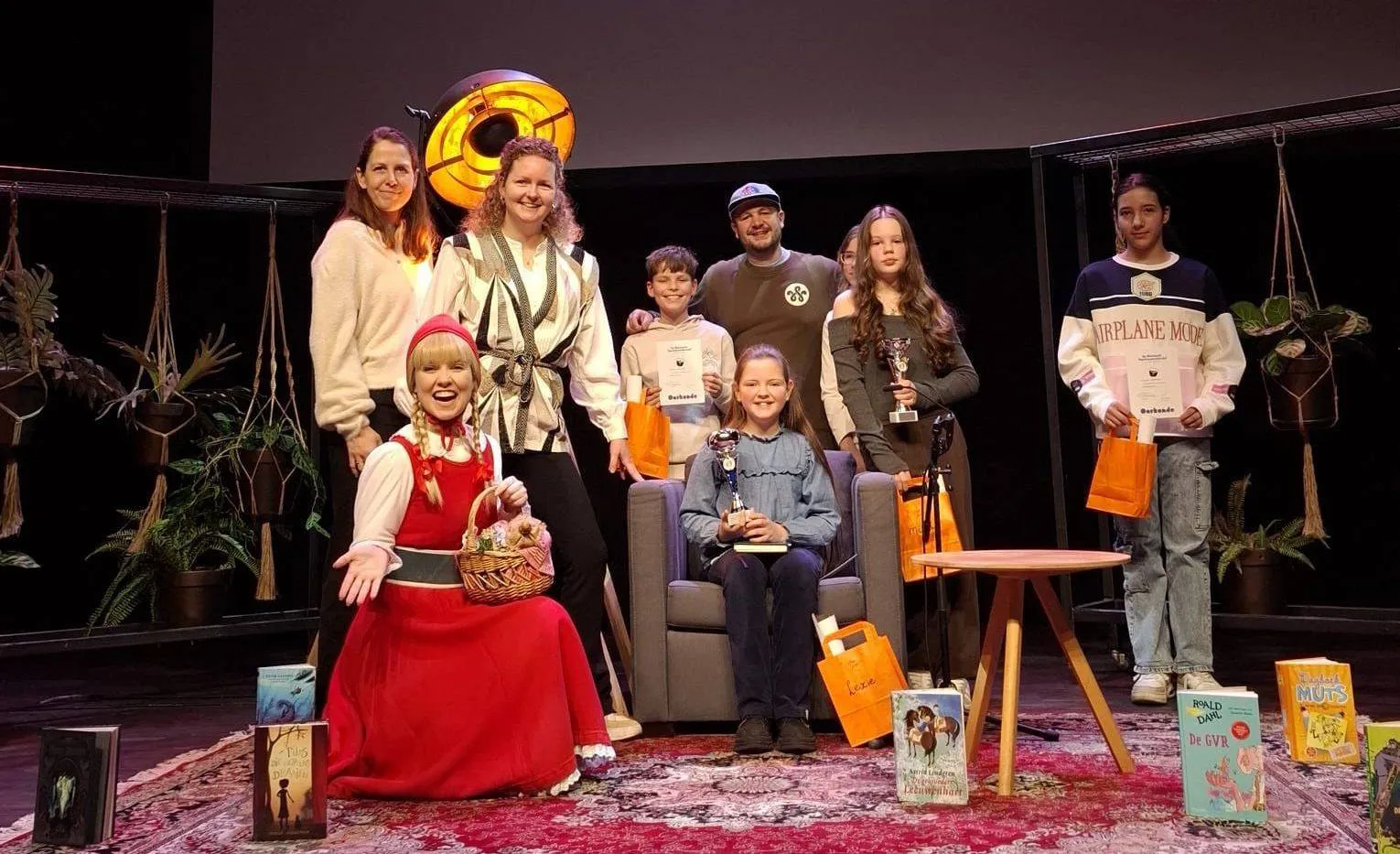 Voorleeswedstrijd LoZ groepsfoto 2