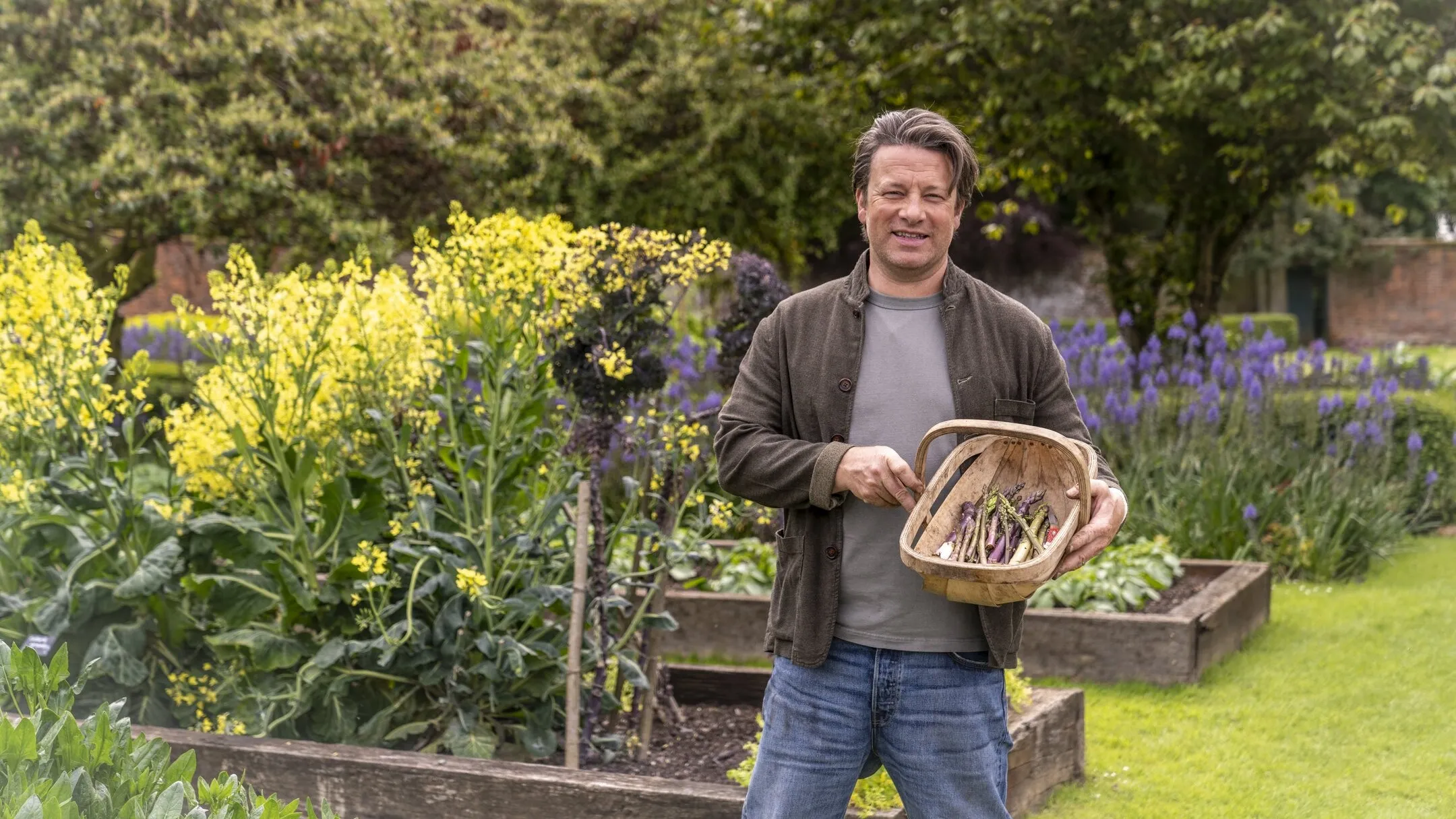 3110434 full jamie oliver seasons 1