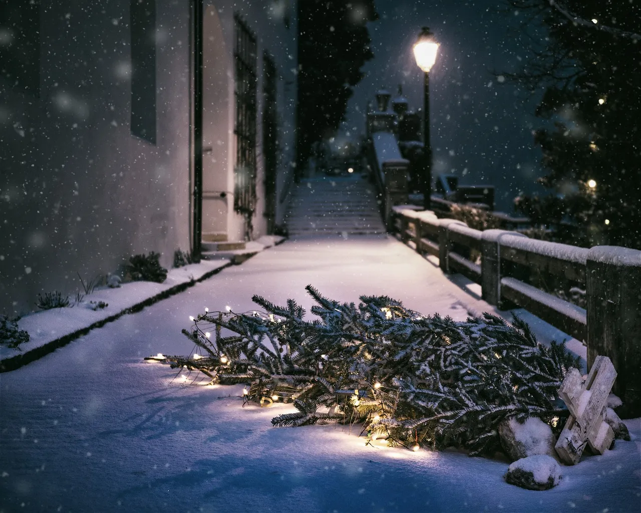 christmas 2059698 1280 kerstboom gratis inleveren