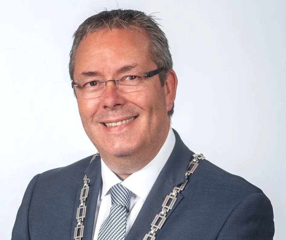 dion schneider nieuwe burgemeester maasgouw 1