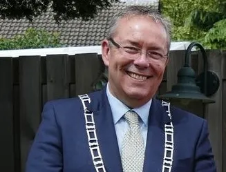 dion schneider nieuwe burgemeester maasgouw 2 2