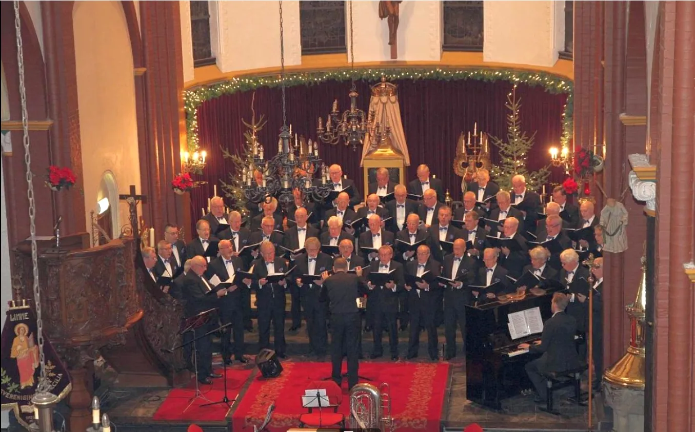 foto kerstconcert mannenkoor linne 2019