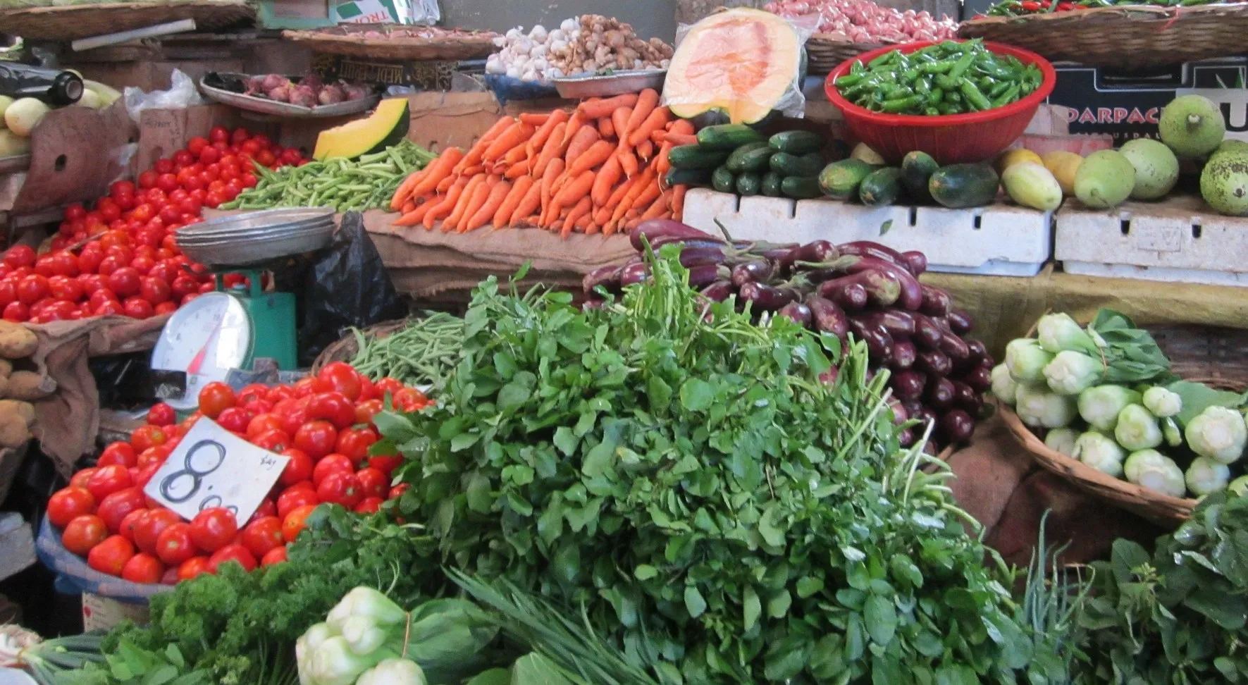 market 242526 1920