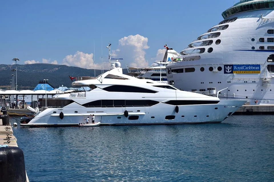 yacht 823657 960 720